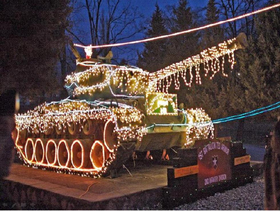 Xmas_Tank.jpg