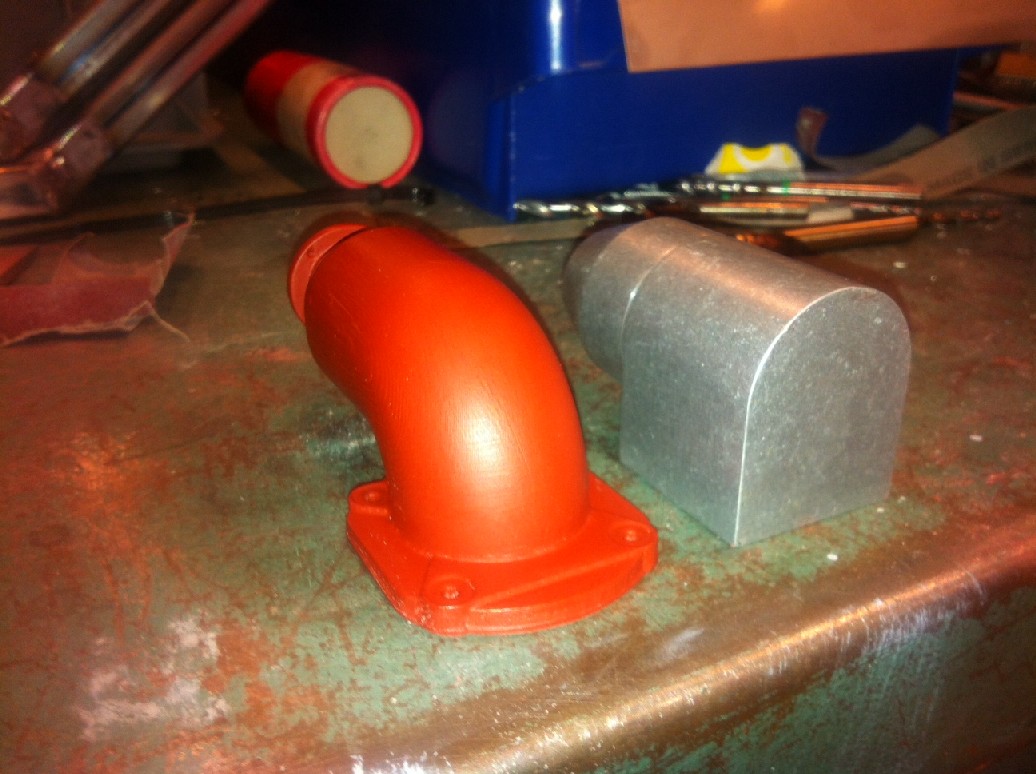 Min och den som följer med byggsatsen. Ganska lika eller?